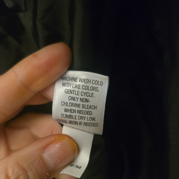 Croft & Barrow Women's Black Pea Coat - Picture 4 of 5